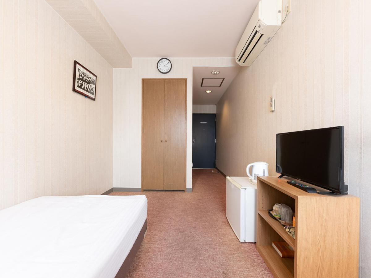 Tabist Business Hotel R Side Kanazawa Exterior photo